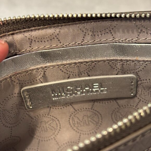 Michael Kors Metallic Silver Wristlet Clutch Purse - Picture 5 of 7